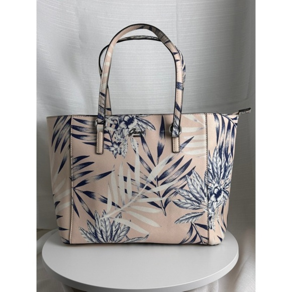 GUESS CC681824 Tropical Floral Pink Navy Zip Top Shoulder Tote Bag Preowned